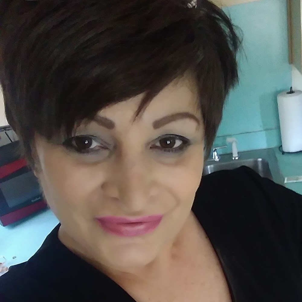 Meet your Posher, Carol